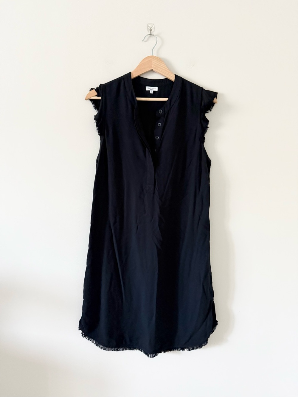 Speldid Sleeveless Black Rounded Frayed-Hem Mini Dress Size M